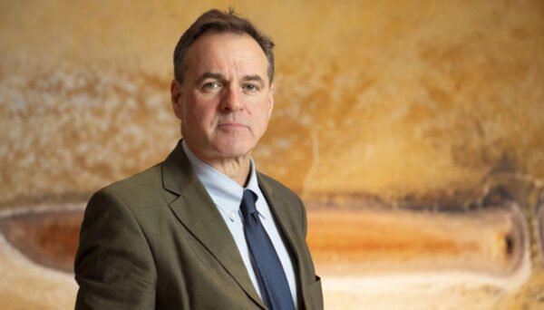 Niall Ferguson: The Controversial Historian Shaping Global Discourse